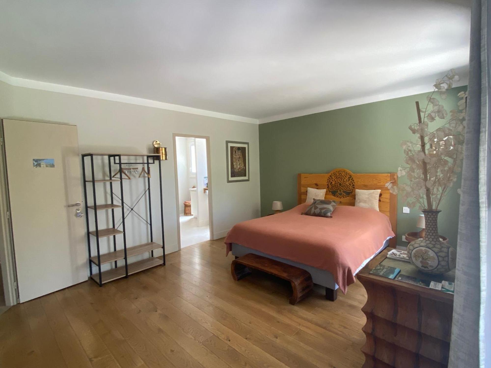 Le Repos Du Keyrie Hotell Saint-Marc-Jaumegarde Rom bilde